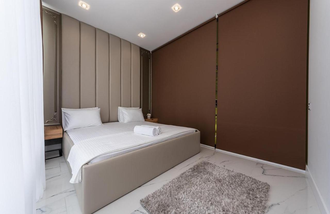 Fashionable Apartments. Smartplaza Metro Minskaya. Obolon Apartment *