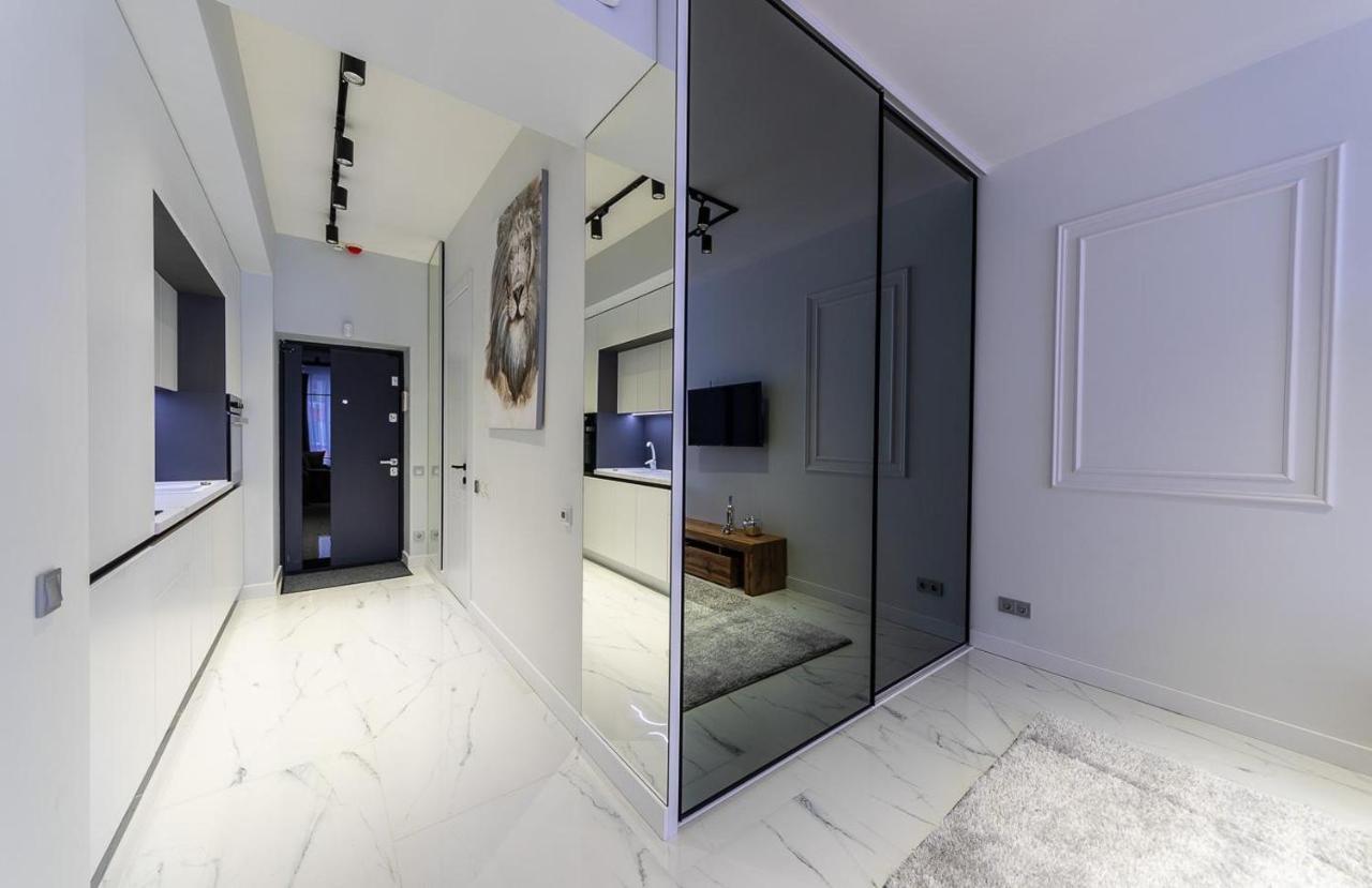 Fashionable Apartments. Smartplaza Metro Minskaya. Obolon Apartment