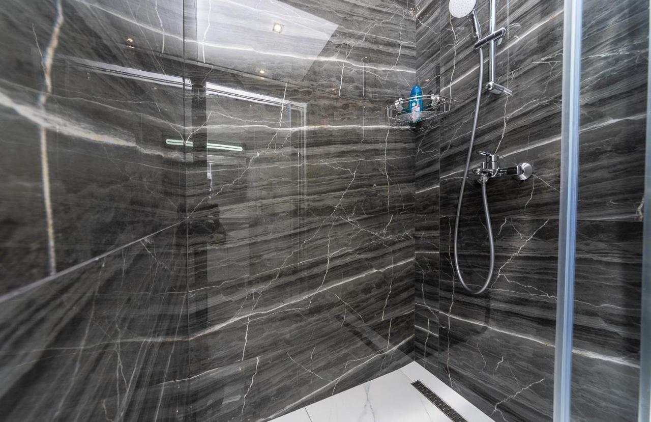 Fashionable Apartments. Smartplaza Metro Minskaya. Obolon Kyiv