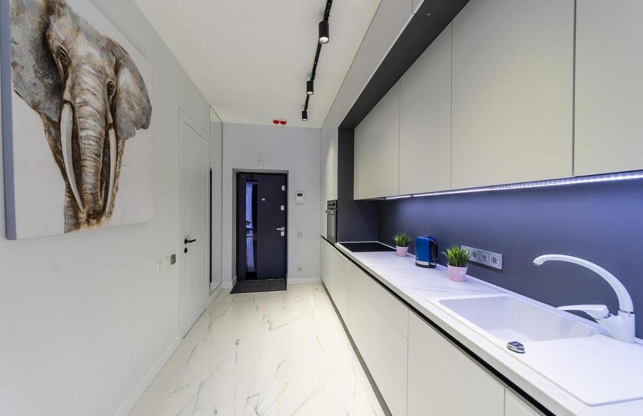Fashionable Apartments. Smartplaza Metro Minskaya. Obolon * Kyiv